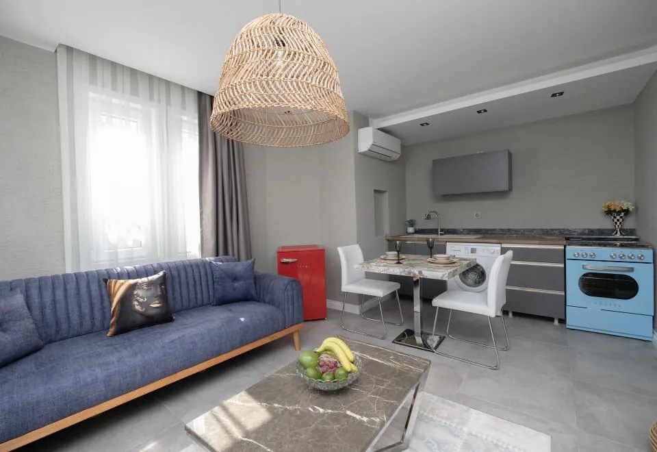 Wolf Suites