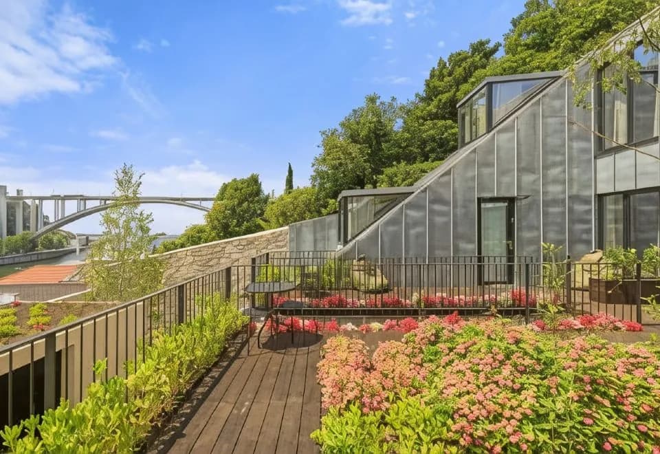 108MM House