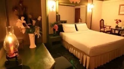 13 Coins Tower Ratchada Hotel