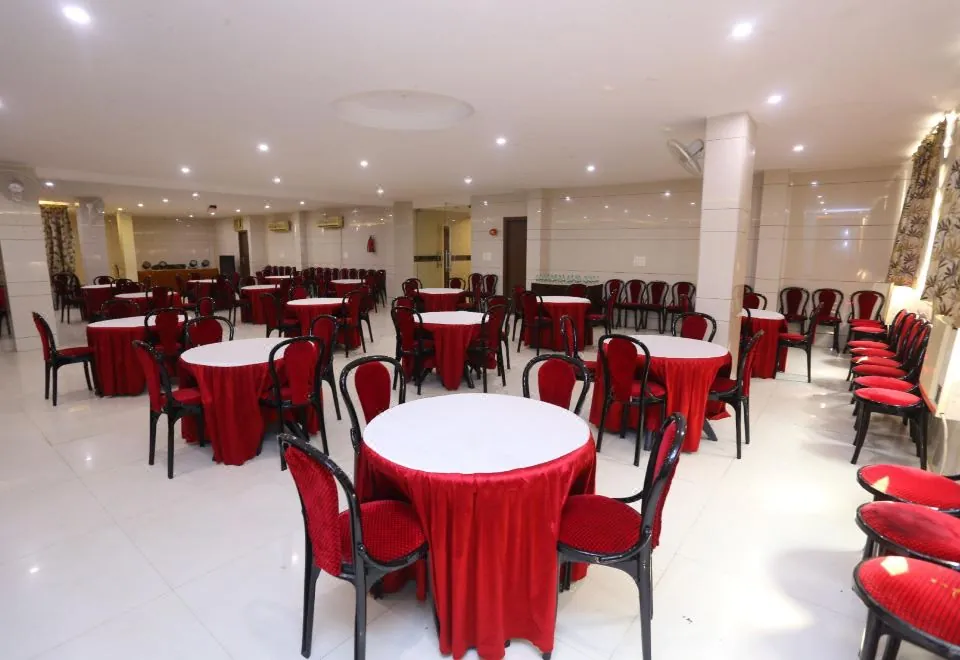 Hotel Delux Inn