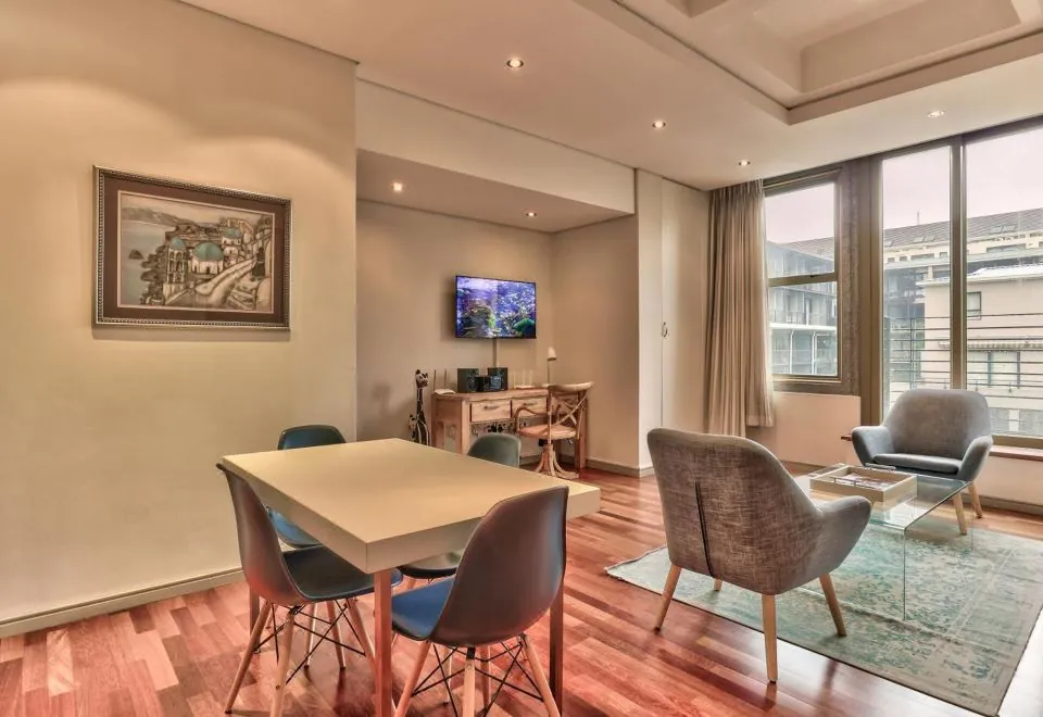 Cartwrights Apartments