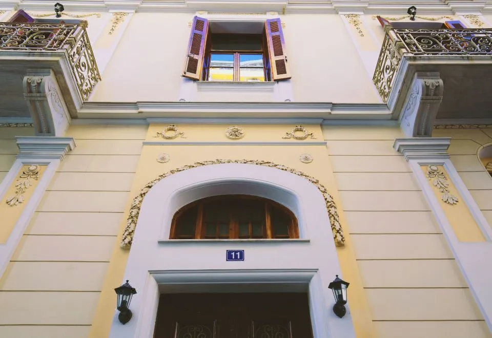 Central Apartments in Psiri