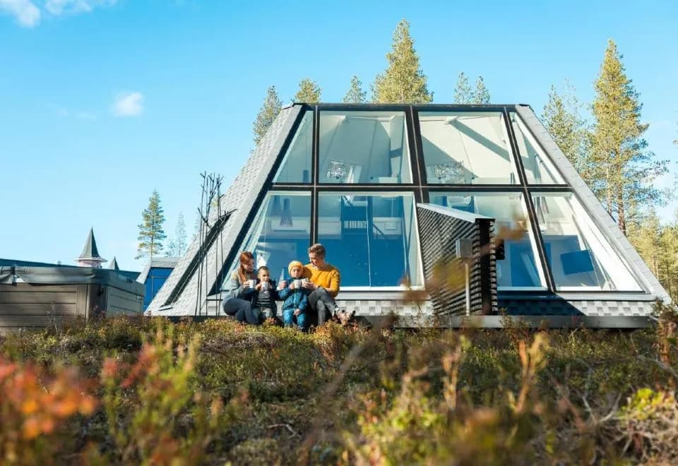 Glass Resort