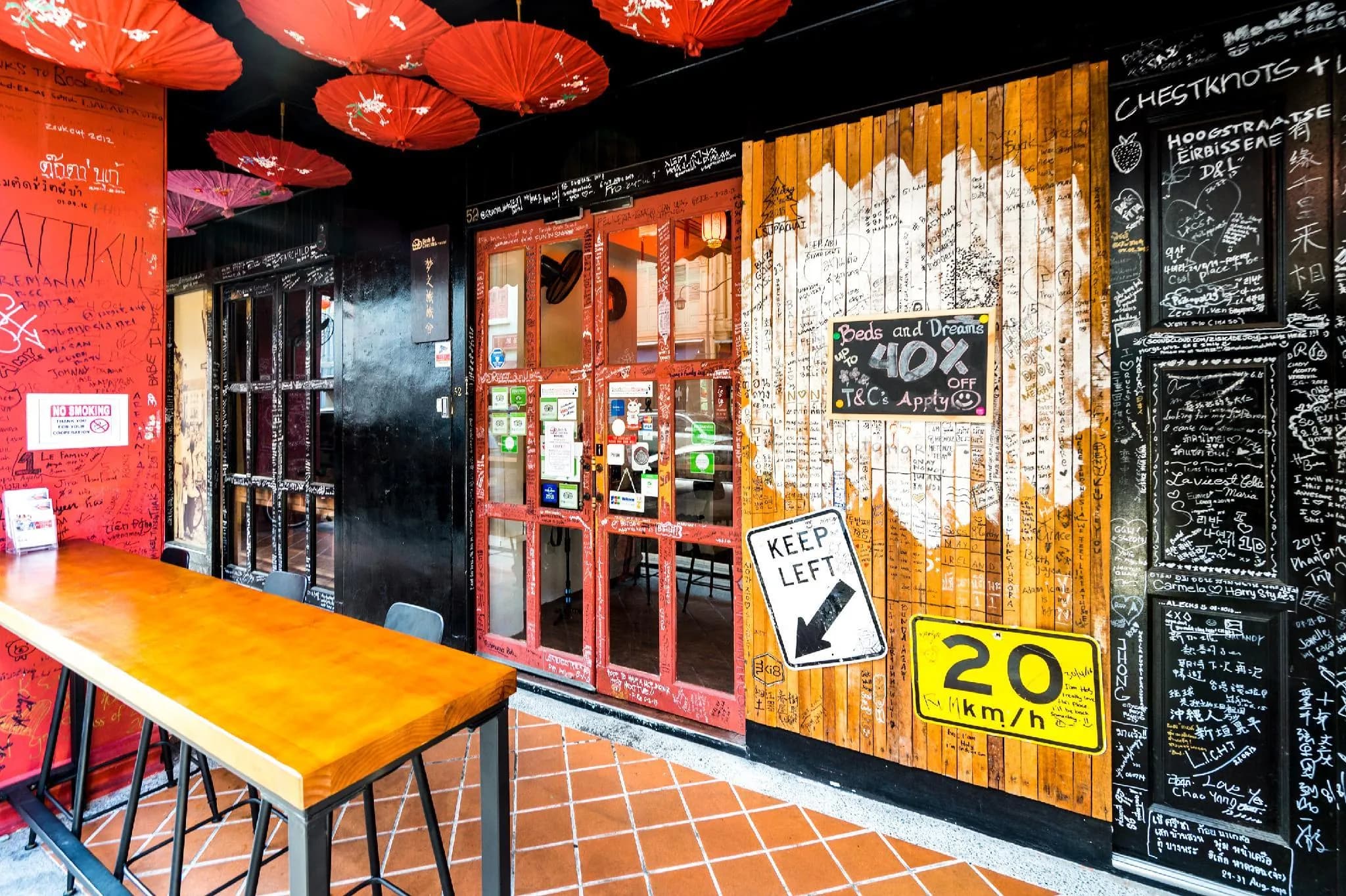 S Inn Chinatown