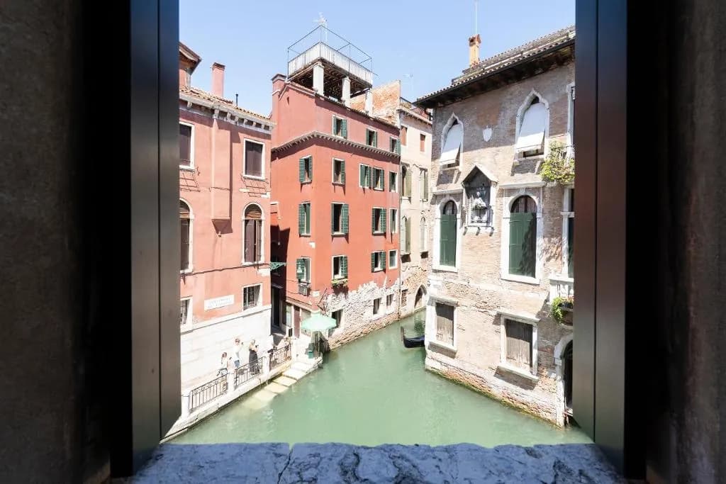 Anzolo Palace - Rooms & Apartments