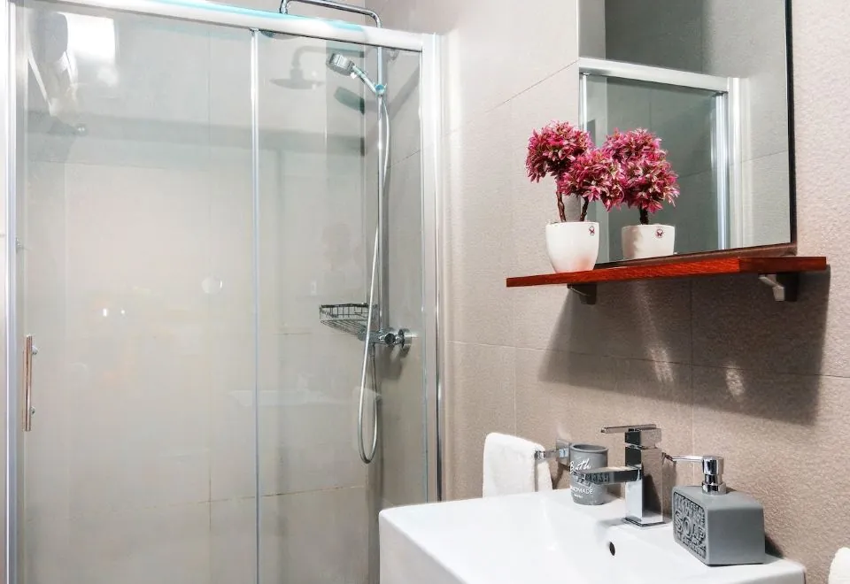 RIVA LUXURY ROOMS