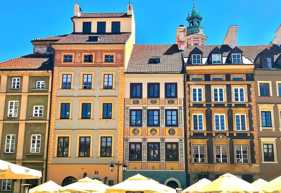 Mondrian Luxury Suites & Apartments Old Town Market Square