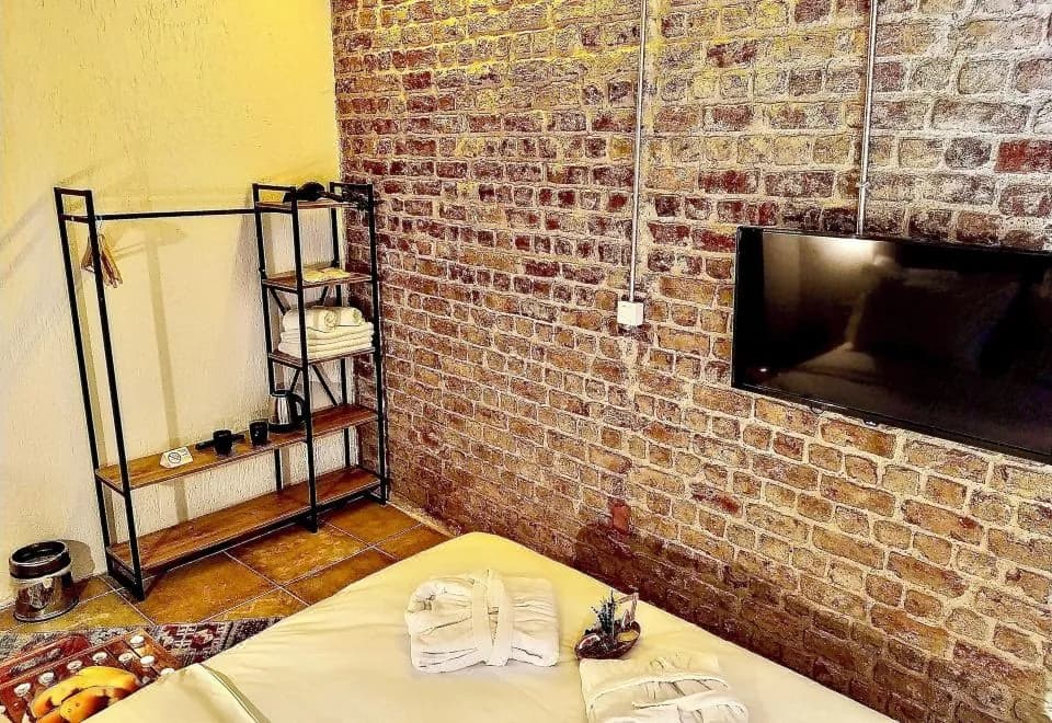 Mates Historical Suites