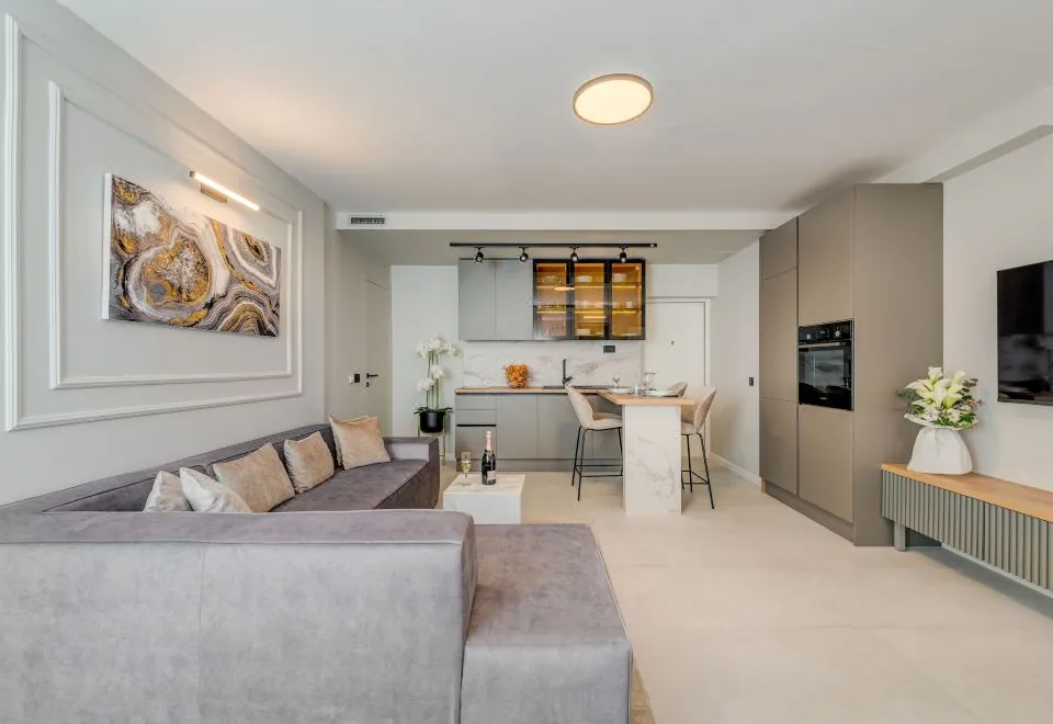 Beachfront Holiday Apartments