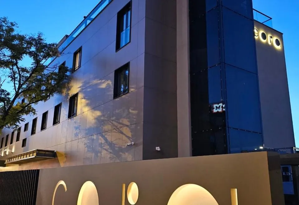 Cora Hotel
