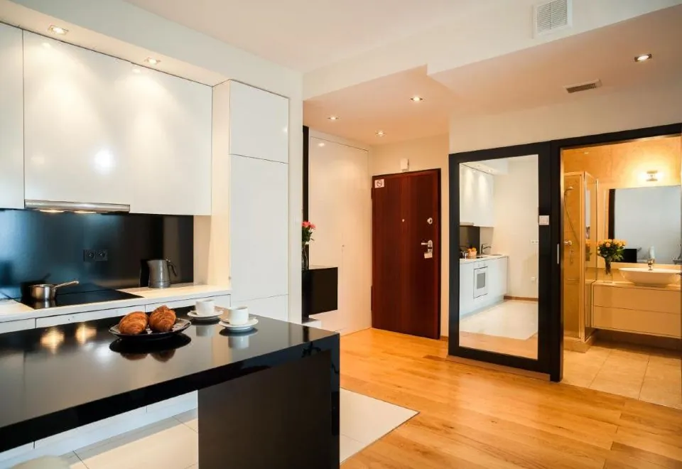 Platinum Towers E-Apartments