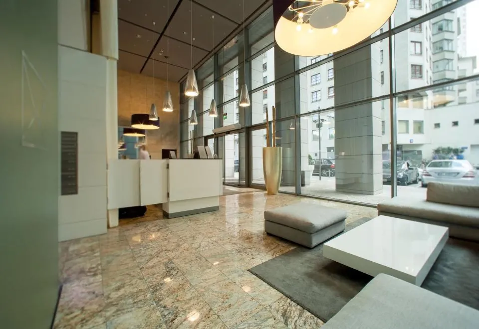 Platinum Towers E-Apartments