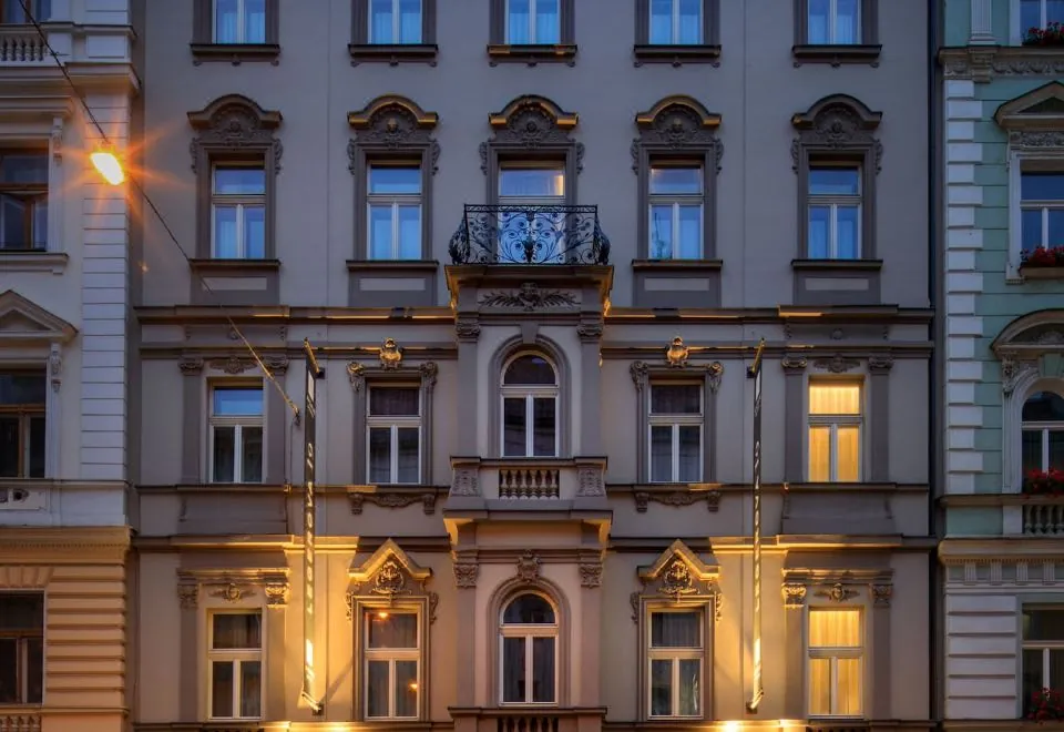 Avenue Legerova 19