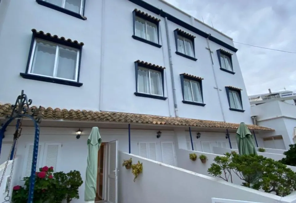 HOSTAL BLAYET