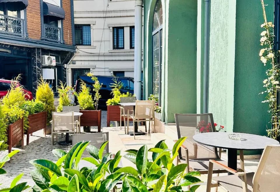 Newalla Hotel Old City