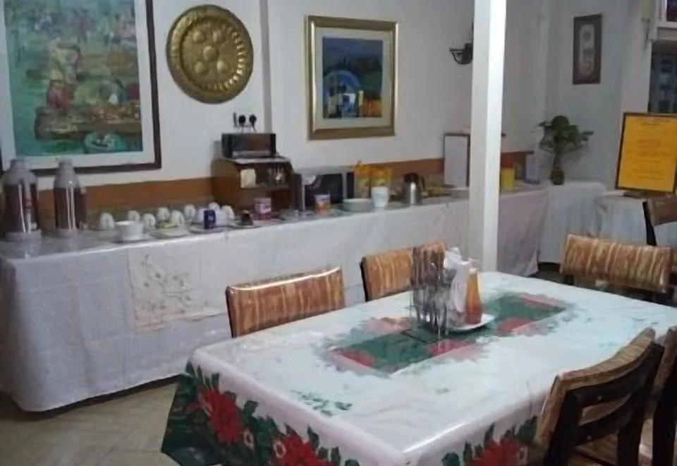 Classic Guest Home