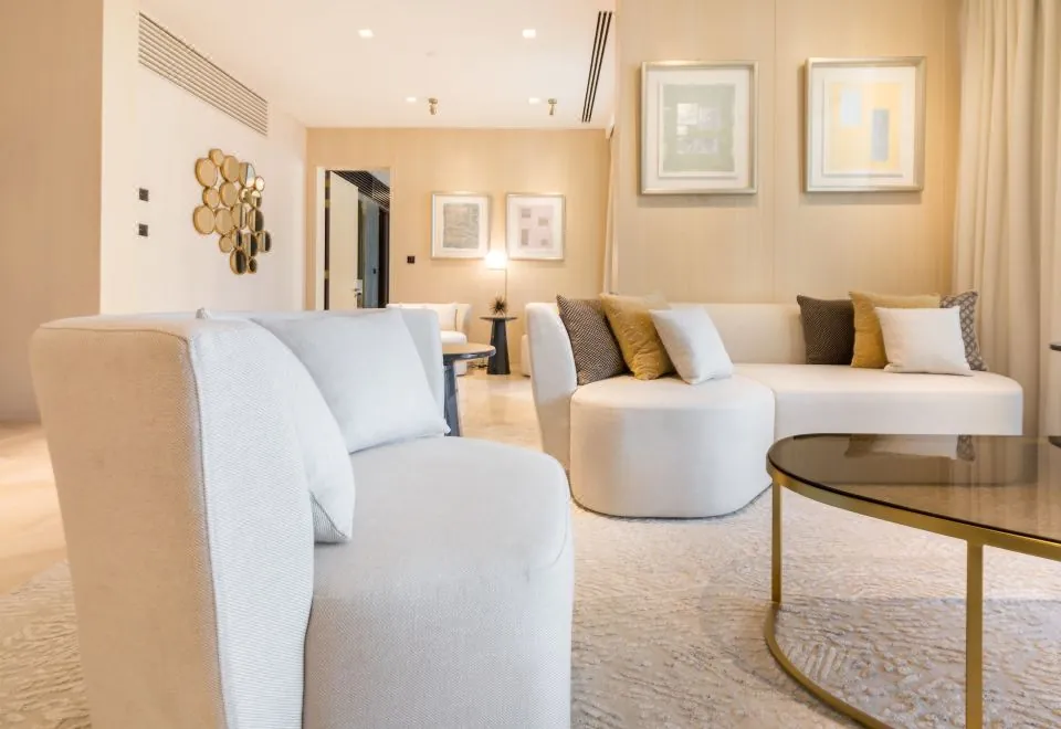 Maison Privee - Luxury Sea View Apt in Five Resort on The Palm