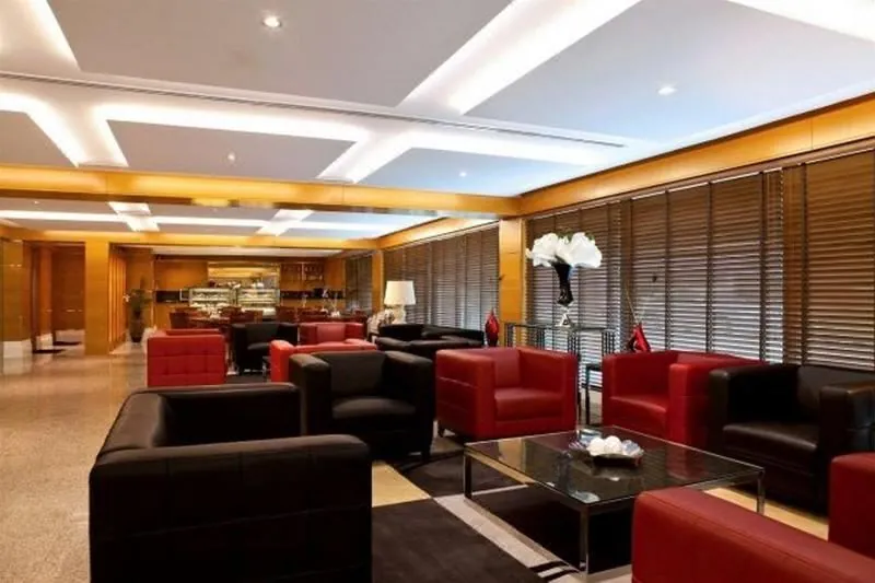 Golden Sands Hotel Apartments 3