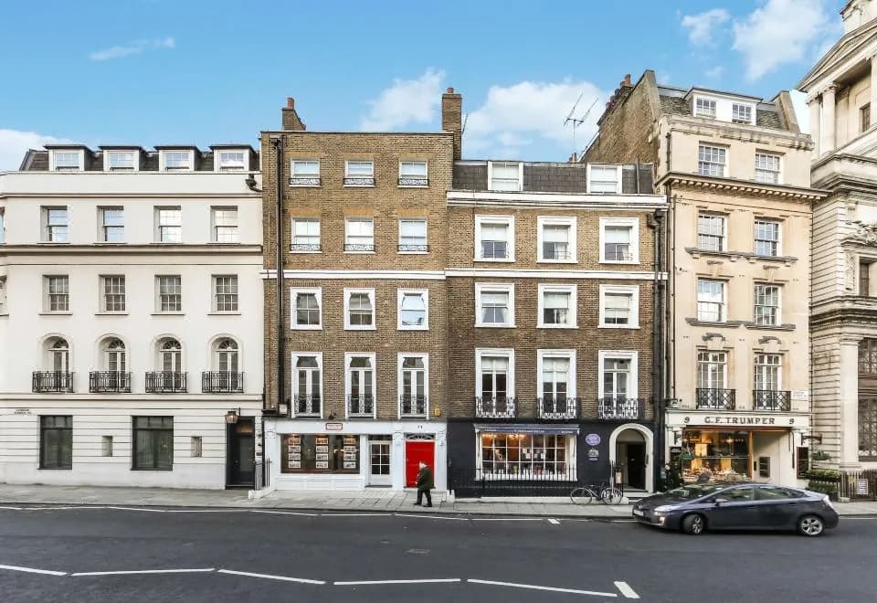 10 Curzon Street by Mansley