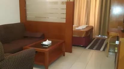 Al Raien Hotel Apartment