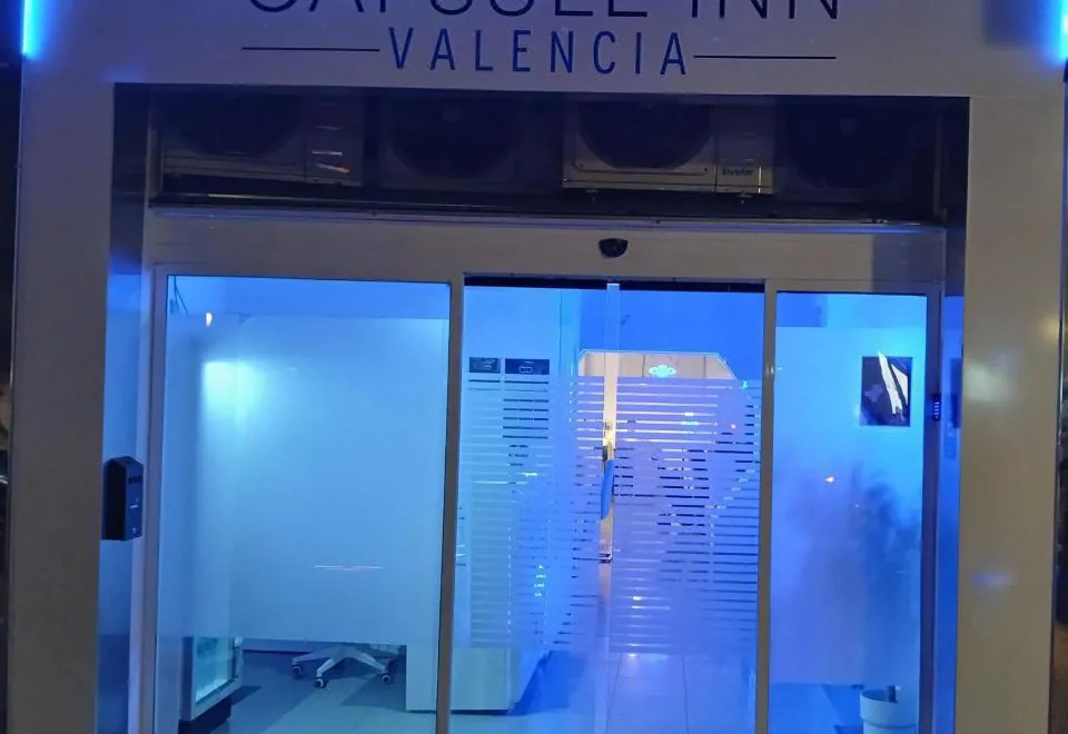 CAPSULE INN VALENCIA HOSTEL