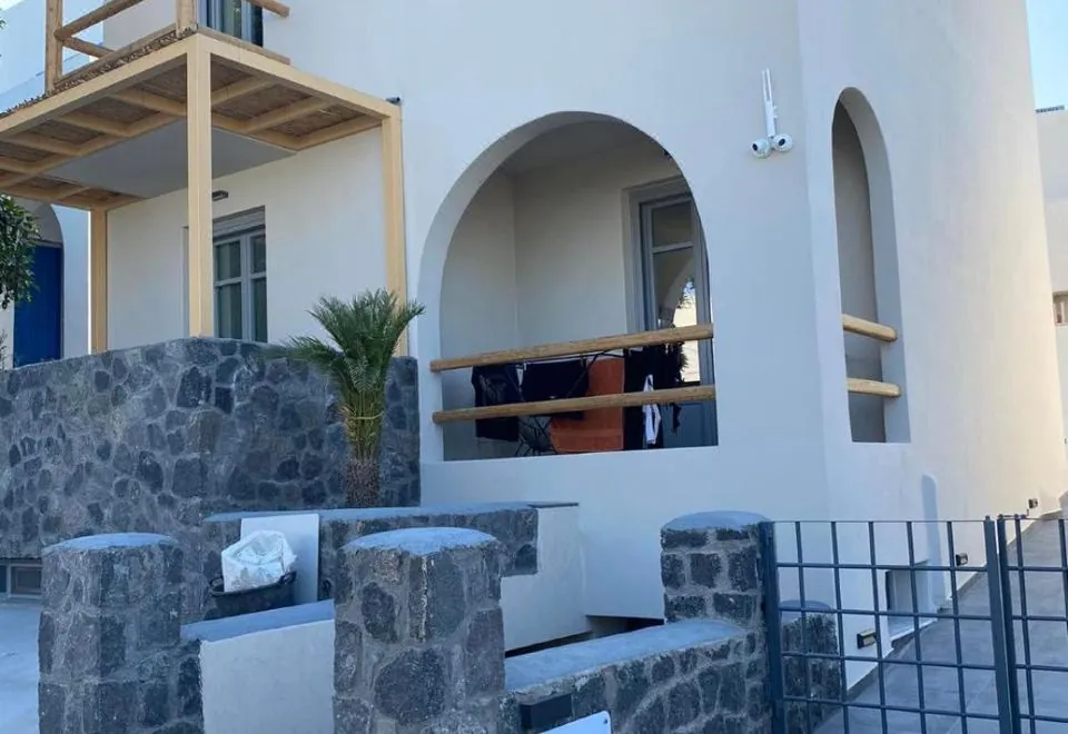 Aidani Luxurious Rooms