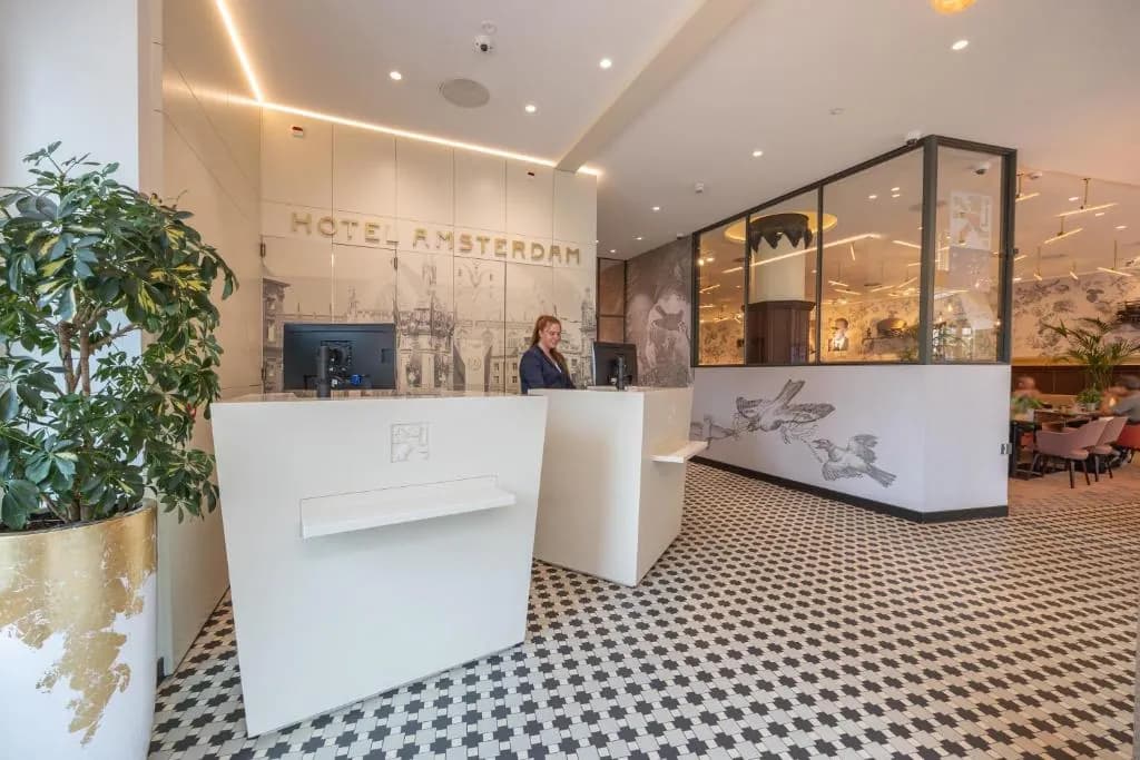Hotel Amsterdam de Roode Leeuw