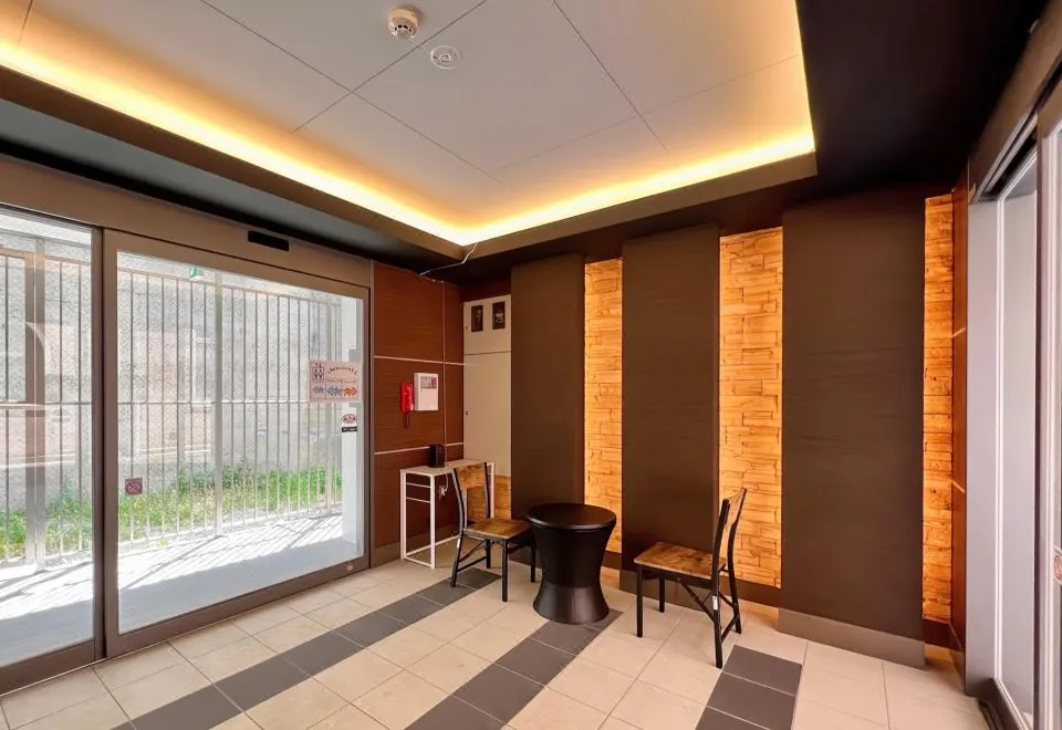 NALY. TENMA AFP Apartment