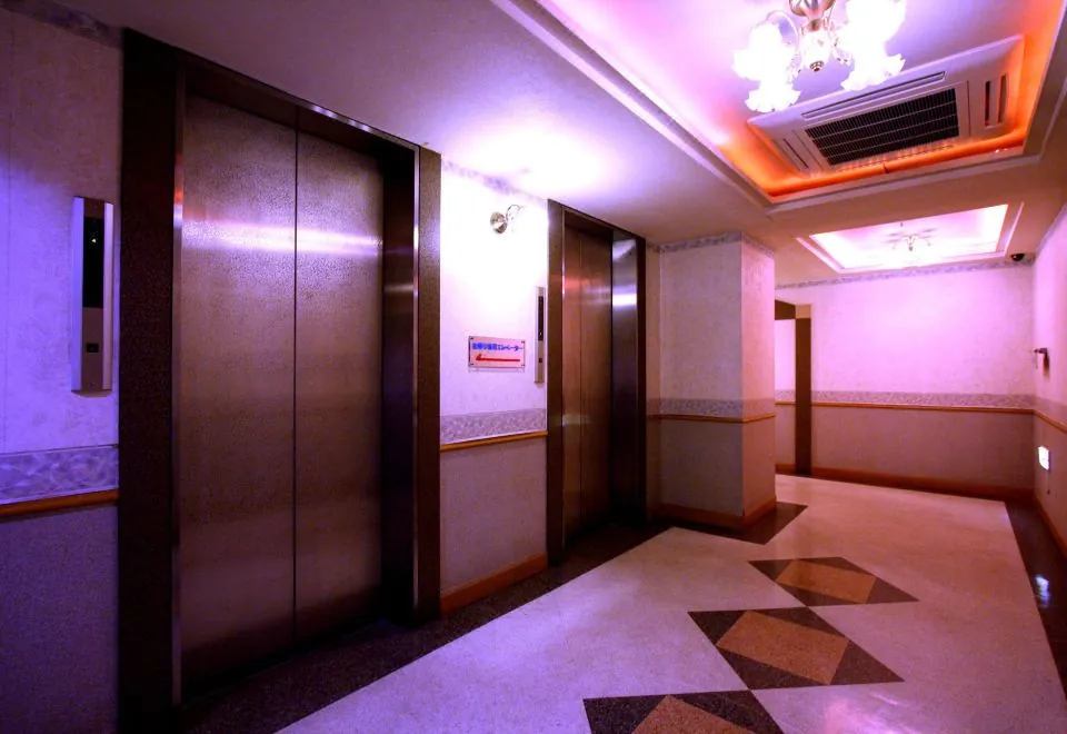 Hotel Ohirune Racco Himeji Royal (Adult Only)