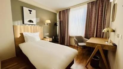 Bedford Hotel & Congress Centre