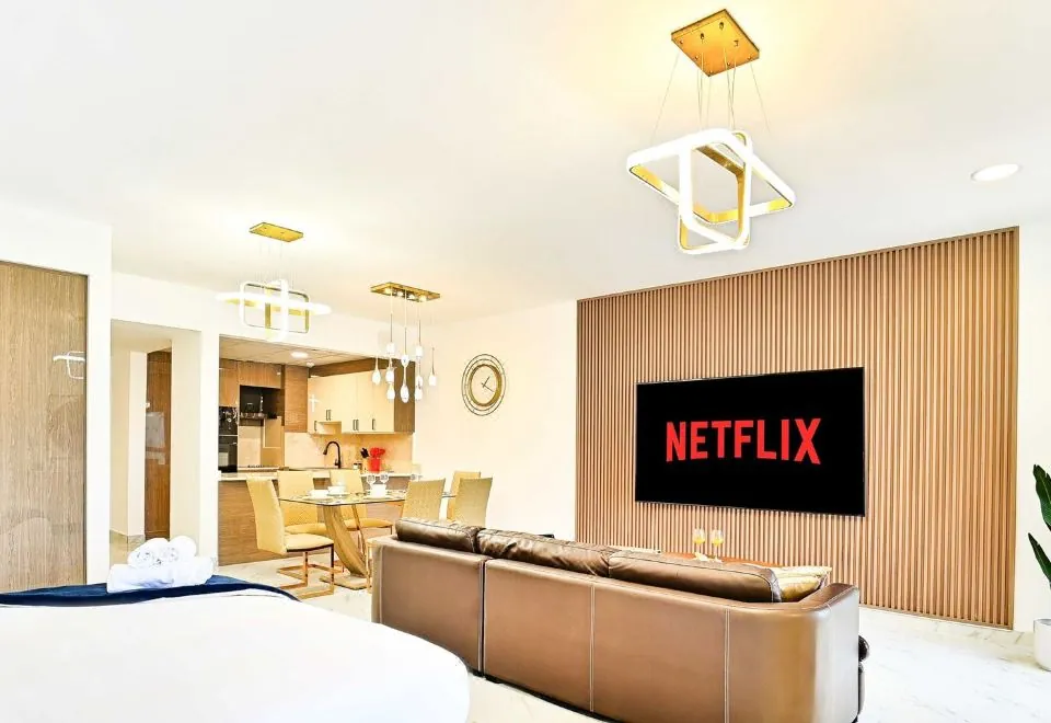 LUX The Murjan Sea View Suite