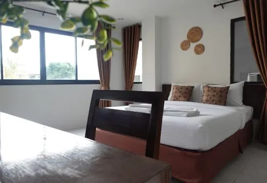 RoomQuest Kalim Beach