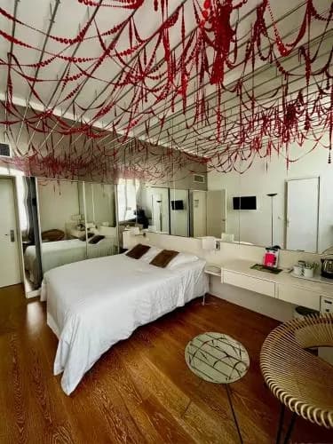 Le Windsor, Jungle Art Hotel