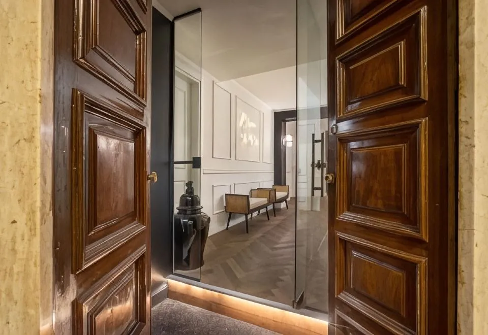 Daplace - Corso Monforte Suites