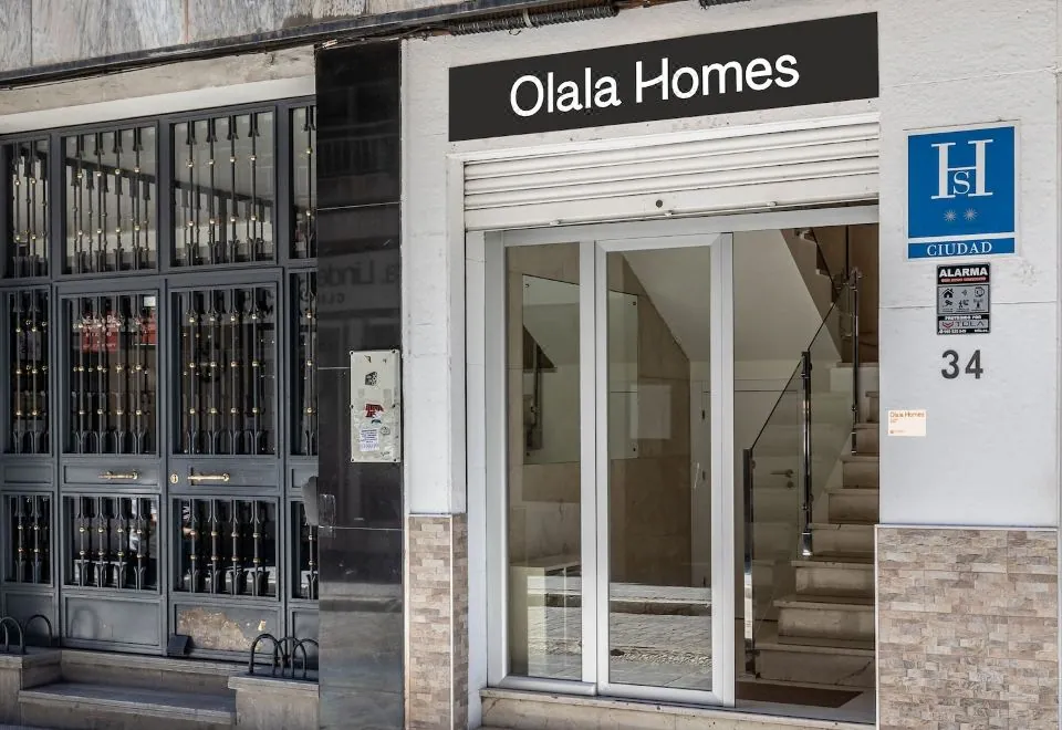 Granada Suites by Olala Homes
