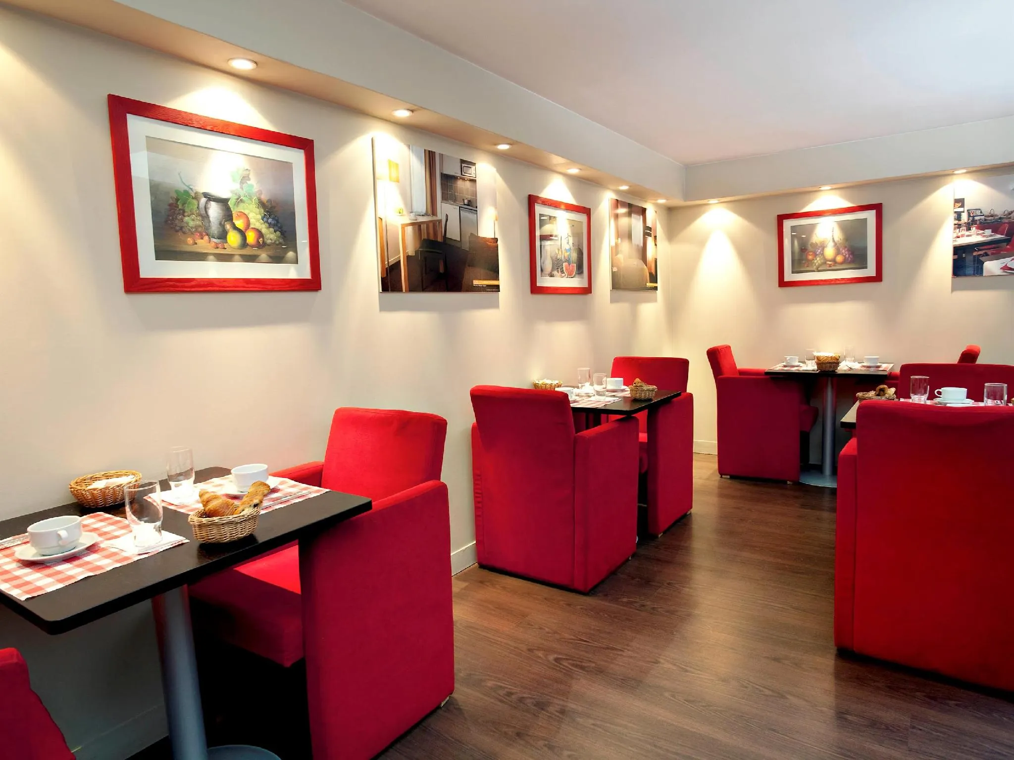 Aparthotel Adagio Access Paris Tour Eiffel St Charles