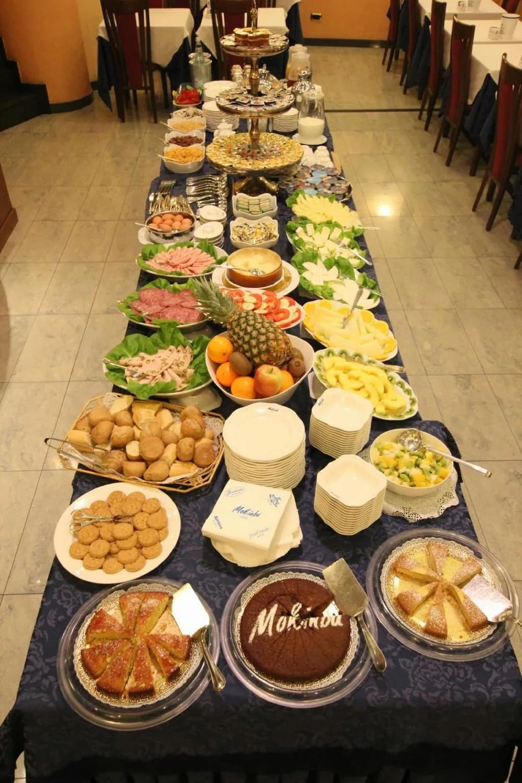 Mokinba Hotels King