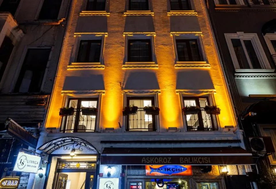LINNGA  HOTEL & SUITE