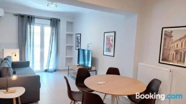 Modern apartment in Acropolis museum