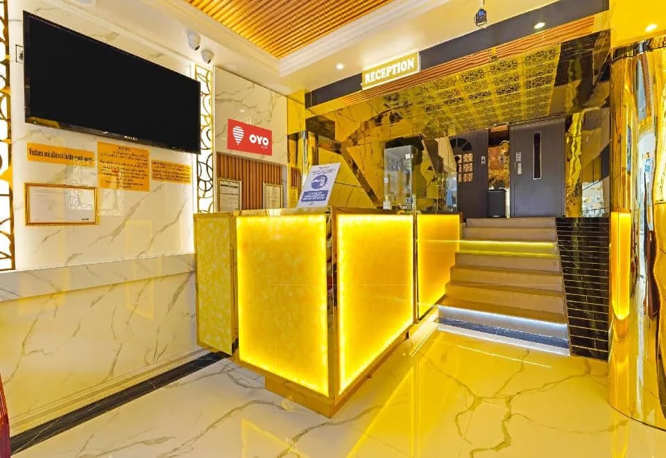 OYO 338 Transworld Hotel