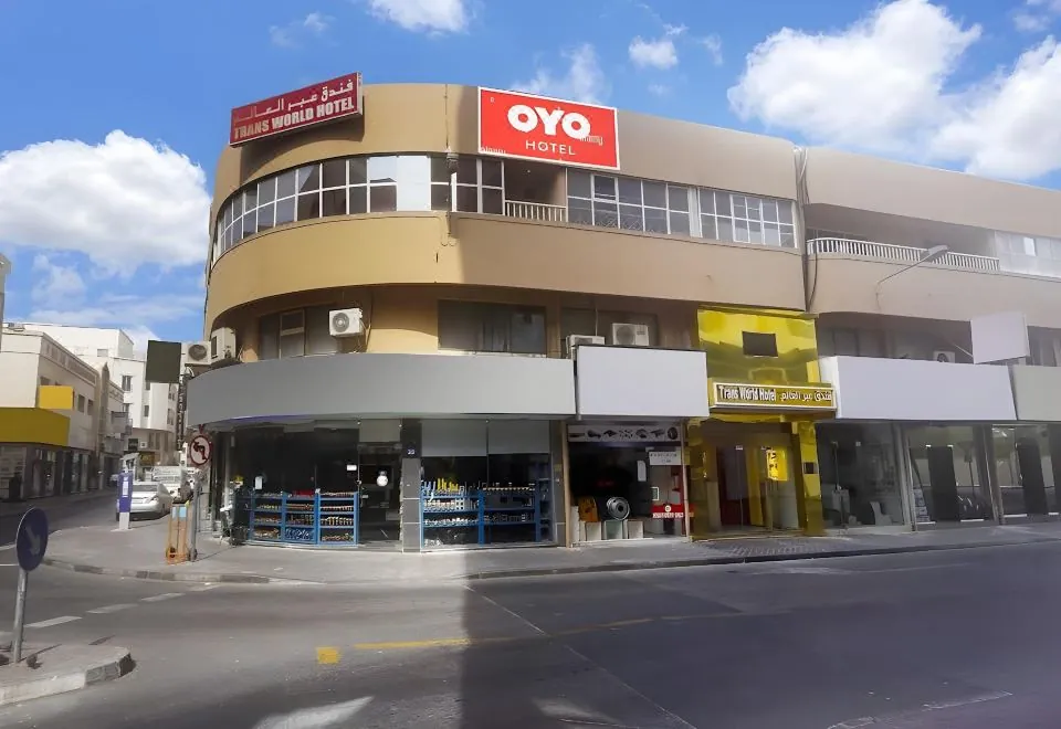OYO 338 Transworld Hotel