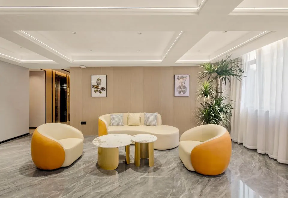 Berman Hotel (Guangzhou Huangpu Dashadi Metro Station)