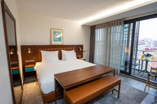 Numi Hotel