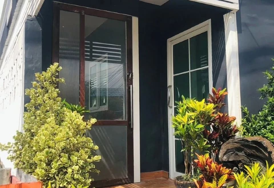 SS GUESTHOUSE