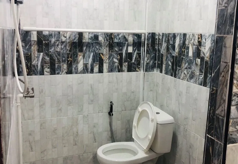 SS GUESTHOUSE
