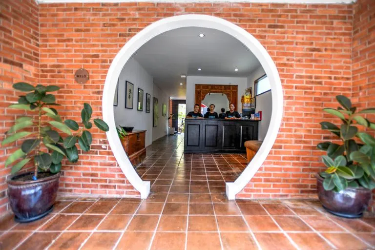 Melo Suites Hotel