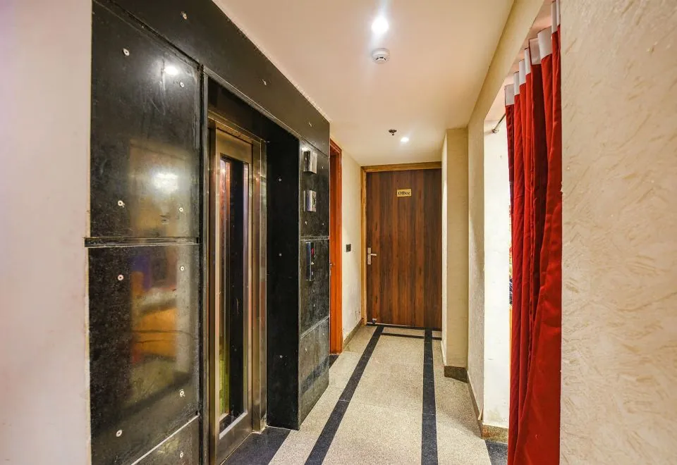 FabHotel Prime Blest Park