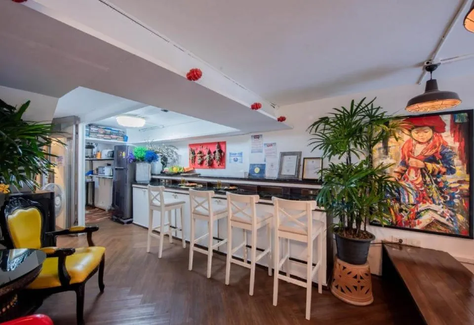 Elixir Hostel Bangkok