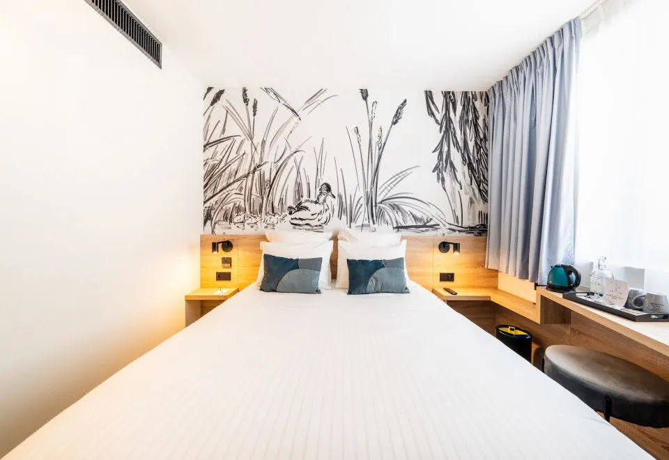 GREEN PARK HOTEL PARIS