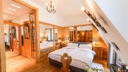 Hotel Opera